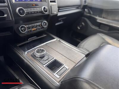 2021 Ford Expedition MAX Limited   - Photo 22 - Miami, FL 33165