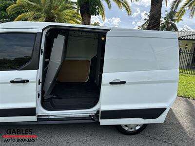 2017 Ford Transit Connect XL   - Photo 19 - Miami, FL 33165