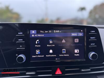 2022 Hyundai ELANTRA SEL   - Photo 19 - Miami, FL 33165