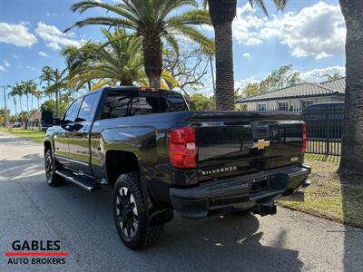 2015 Chevrolet Silverado 2500HD LTZ   - Photo 11 - Miami, FL 33165