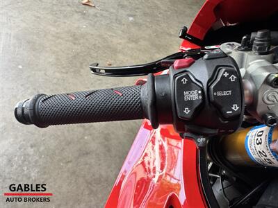 2023 Ducati Panigale V4 R   - Photo 11 - Miami, FL 33165