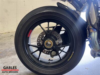 2023 Ducati Panigale V4 R   - Photo 4 - Miami, FL 33165