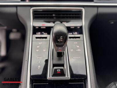 2019 Porsche Panamera 4   - Photo 33 - Miami, FL 33165