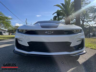 2022 Chevrolet Camaro SS   - Photo 10 - Miami, FL 33165