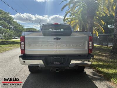 2020 Ford F-250 Super Duty Lariat   - Photo 13 - Miami, FL 33165