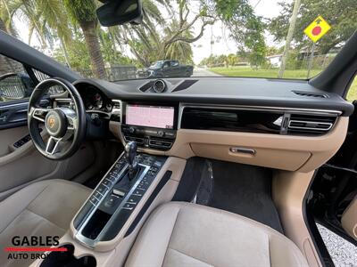 2019 Porsche Macan   - Photo 9 - Miami, FL 33165