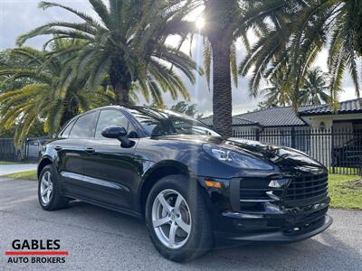 2019 Porsche Macan   - Photo 1 - Miami, FL 33165