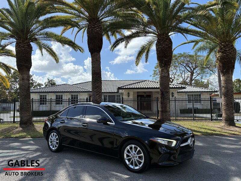 2019 Mercedes-Benz A-Class A220