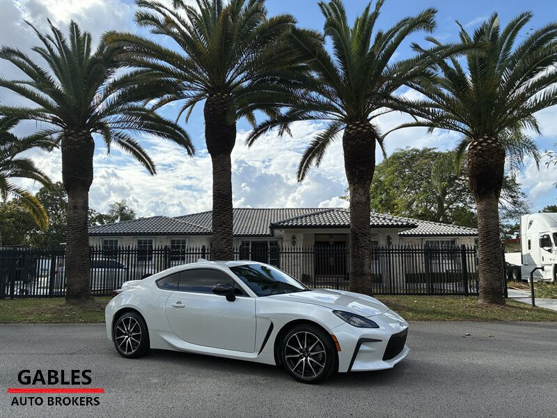 2024 Toyota GR86 Base