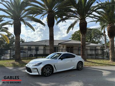 2024 Toyota GR86 - Photo 8 - Miami, FL 33165