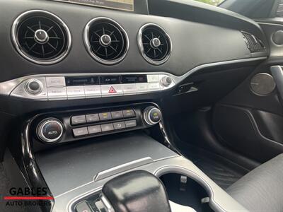 2018 Kia Stinger GT2   - Photo 16 - Miami, FL 33165