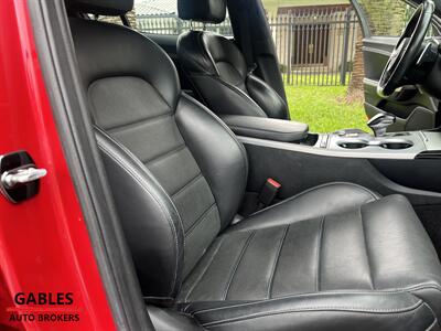 2018 Kia Stinger GT2   - Photo 12 - Miami, FL 33165