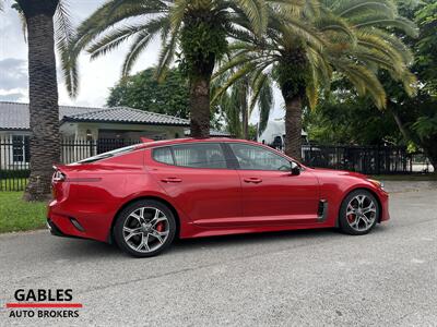 2018 Kia Stinger GT2   - Photo 6 - Miami, FL 33165