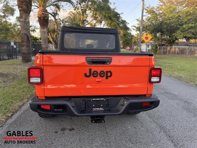 2020 Jeep Gladiator Sport S   - Photo 16 - Miami, FL 33165