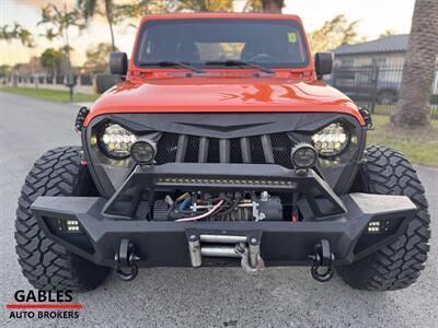 2020 Jeep Gladiator Sport S   - Photo 14 - Miami, FL 33165