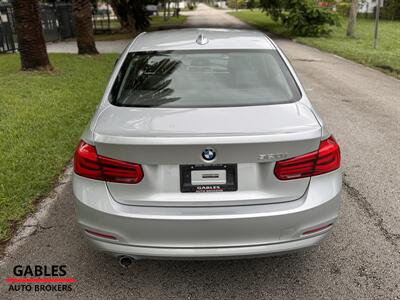 2018 BMW 3 Series 320i   - Photo 11 - Miami, FL 33165