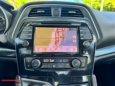 2019 Nissan Maxima 3.5 SR   - Photo 14 - Miami, FL 33165