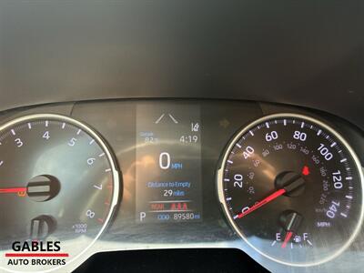 2020 Toyota RAV4 LE   - Photo 15 - Miami, FL 33165