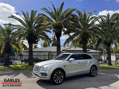 2017 Bentley Bentayga W12   - Photo 2 - Miami, FL 33165