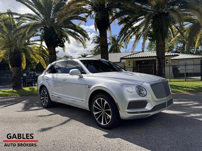 2017 Bentley Bentayga W12   - Photo 5 - Miami, FL 33165