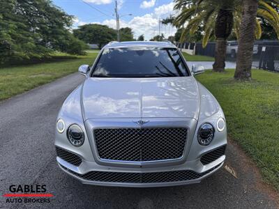 2017 Bentley Bentayga W12   - Photo 14 - Miami, FL 33165