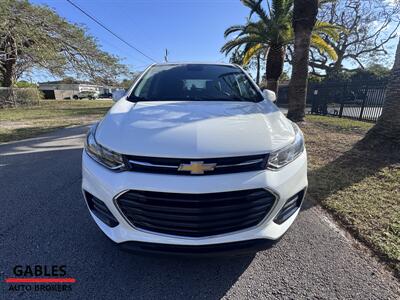 2022 Chevrolet Trax LS   - Photo 10 - Miami, FL 33165