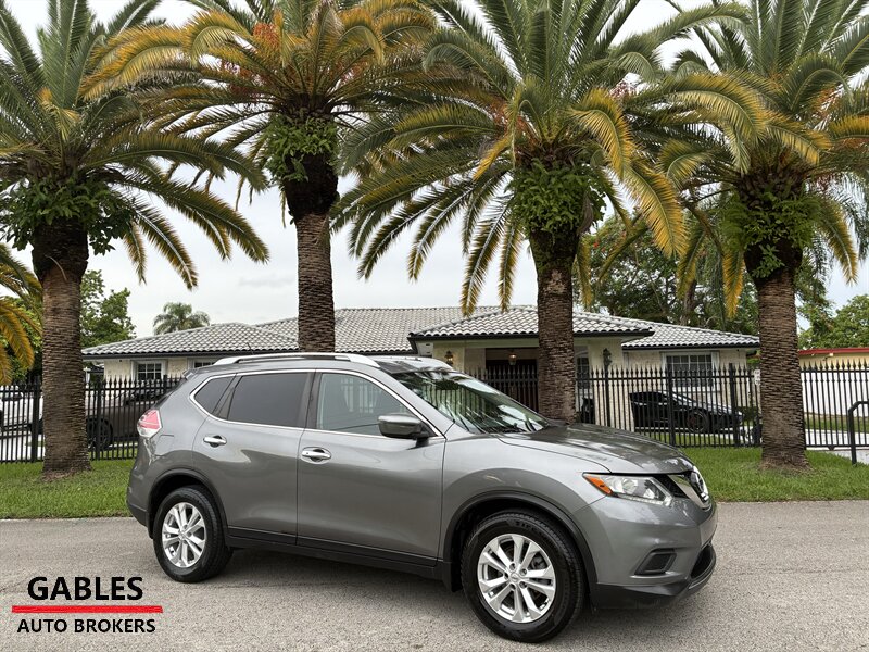 2016 Nissan Rogue S   - Photo 1 - Miami, FL 33165