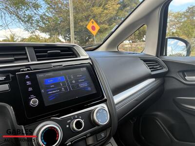 2020 Honda Fit Sport   - Photo 17 - Miami, FL 33165