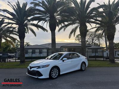 2018 Toyota Camry LE   - Photo 7 - Miami, FL 33165
