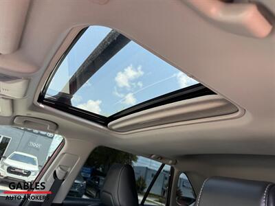 2021 Toyota RAV4 LE   - Photo 6 - Miami, FL 33165