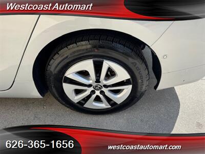 2016 Toyota Prius Four   - Photo 17 - Pasadena, CA 91106