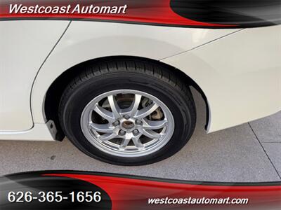 2016 Toyota Prius v Two - Photo 17 - Pasadena, CA 91106