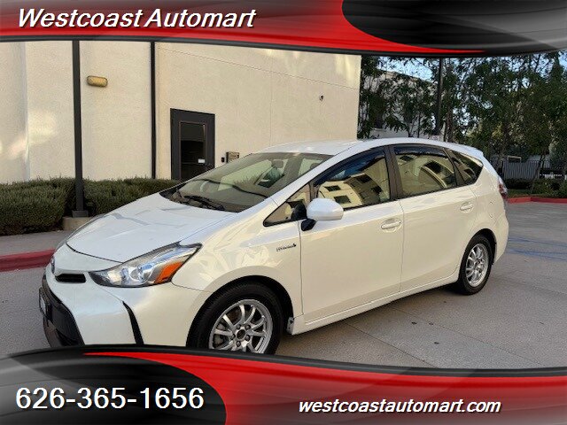 2016 Toyota Prius v Two  