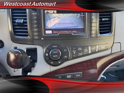 2011 Toyota Sienna Limited 7-Passenger   - Photo 10 - Pasadena, CA 91106