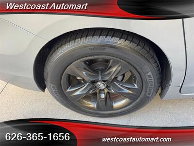 2011 Toyota Sienna Limited 7-Passenger   - Photo 16 - Pasadena, CA 91106