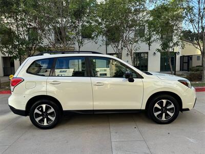 2017 Subaru Forester 2.5i   - Photo 7 - Pasadena, CA 91106