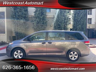 2011 Toyota Sienna Base 7-Passenger - Photo 8 - Pasadena, CA 91106