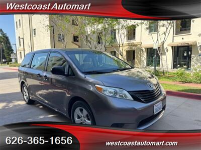 2011 Toyota Sienna Base 7-Passenger - Photo 3 - Pasadena, CA 91106