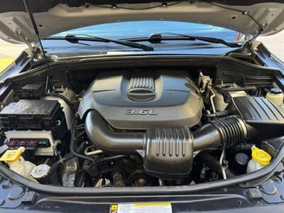 2011 Jeep Grand Cherokee Laredo - Photo 15 - Pasadena, CA 91106