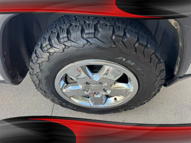 2011 Jeep Grand Cherokee Laredo - Photo 18