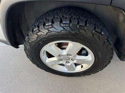 2011 Jeep Grand Cherokee Laredo - Photo 19 - Pasadena, CA 91106