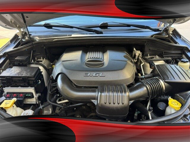 2011 Jeep Grand Cherokee Laredo - Photo 15