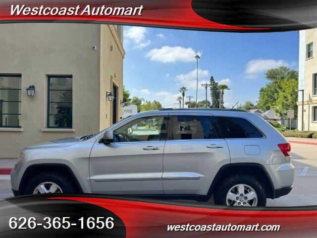 2011 Jeep Grand Cherokee Laredo - Photo 8