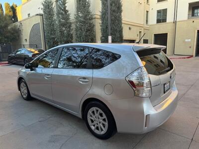 2013 Toyota Prius v Three   - Photo 6 - Pasadena, CA 91106