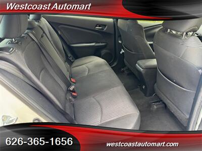 2017 Toyota Prius Two   - Photo 12 - Pasadena, CA 91106