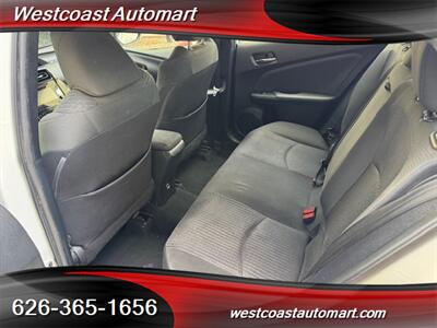2017 Toyota Prius Two   - Photo 13 - Pasadena, CA 91106