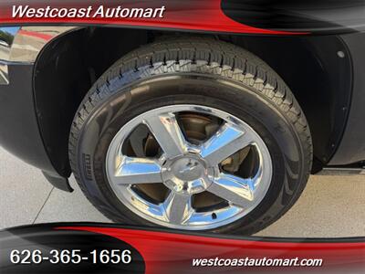 2011 Chevrolet Avalanche LTZ   - Photo 17 - Pasadena, CA 91106