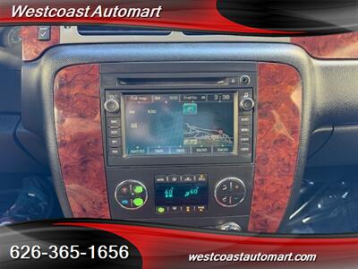 2011 Chevrolet Avalanche LTZ   - Photo 8 - Pasadena, CA 91106