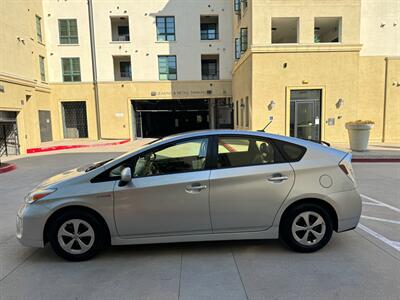 2015 Toyota Prius Three   - Photo 8 - Pasadena, CA 91106