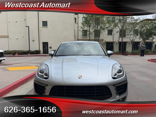 2017 Porsche Macan Base - Photo 2